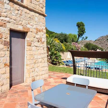 Cefalhome - Torre Apartment *